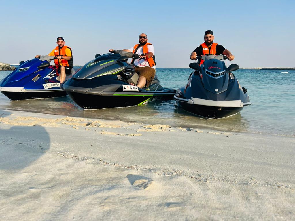 Jet Ski Ride in Corniche Abu Dhabi- Sirenasports